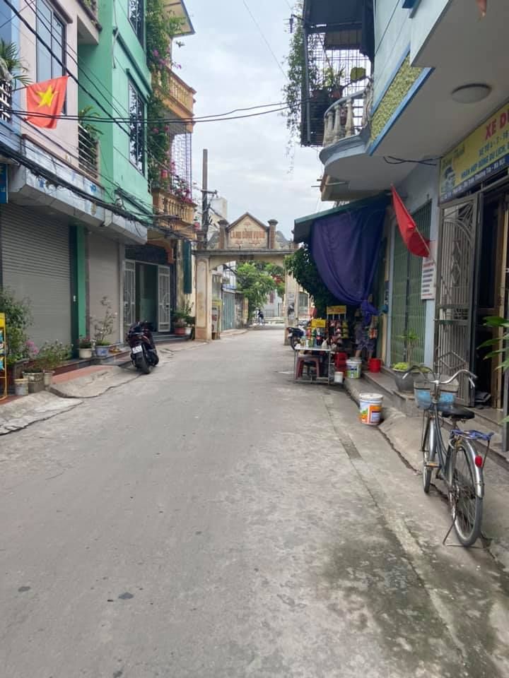 Cần bán nhà trung tâm Thị Trấn Thường Tín Cách QL 1A 30m cách đường làm dự án QL1A 15) MT 4m