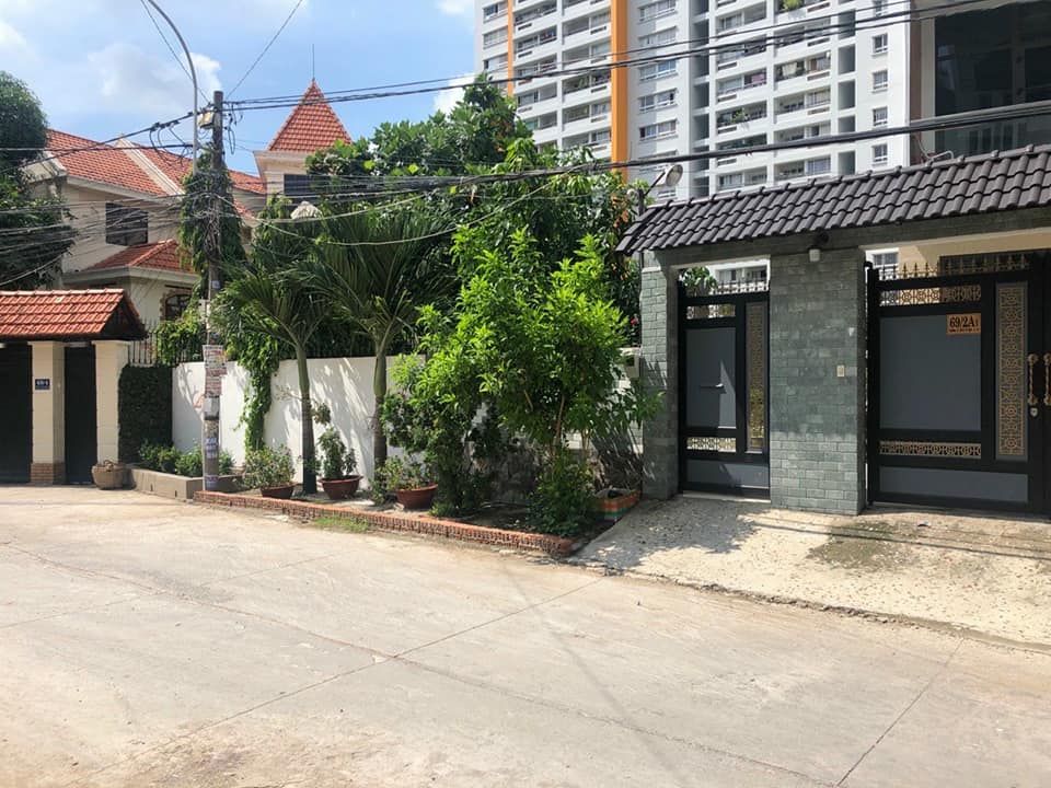 Bán Gấp 3 Căn Nhà Phố Mới Xây Đường Số 17 Hiệp Bình Chánh Thủ Đức hẻm 10m, 1 sẹc Đường 17 HBC