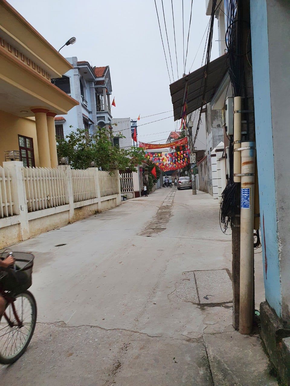CHÍNH CHỦ CẦN BÁN ĐẤT KCN QUẾ VÕ 3 THÔN LỰA VIỆT HÙNG, QUẾ VÕ. LH: 083 988 3235 Diện tích 200m2.