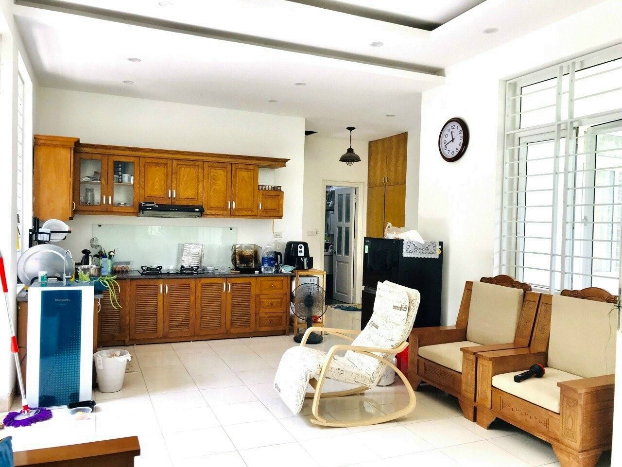 Chính chủ cần tiền để duy trì hoạt động kd nên muốn nhượng lại căn nhà mới xây cư yên lương sơn