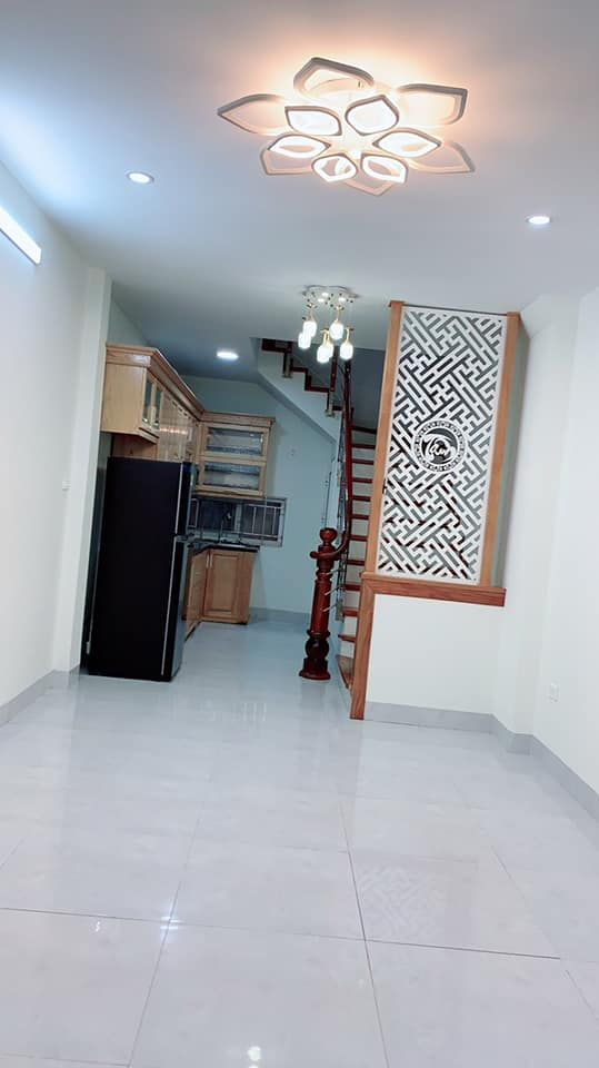 Bán nhà sổ đỏ tô hiệu, hà đông 6 tầng,4pn giá rẻ