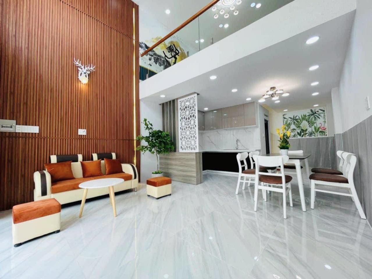 SIÊU PHẨM riêng biệt 38m2 5tang Cống Lở Tân Bình - tặng nt bạc tỷ - 6 tỷ nhỉnh 0932030061