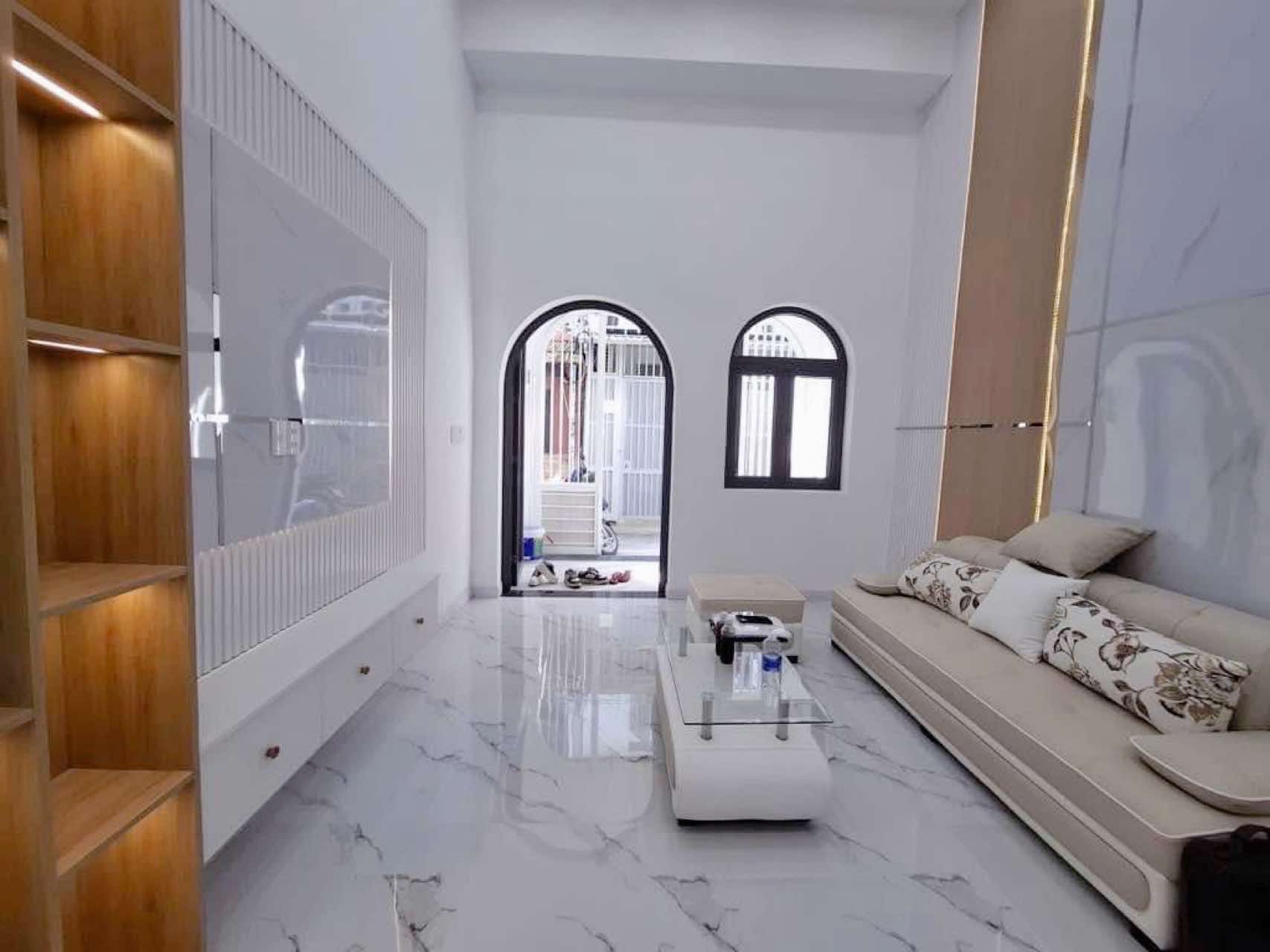 Nhà mới cấp4 có lửng 36m2 Quang Trung Gò Vấp - sát chợ Phạm Văn Bạch , hẻm 3 gác - 4 tỷ nhỉnh