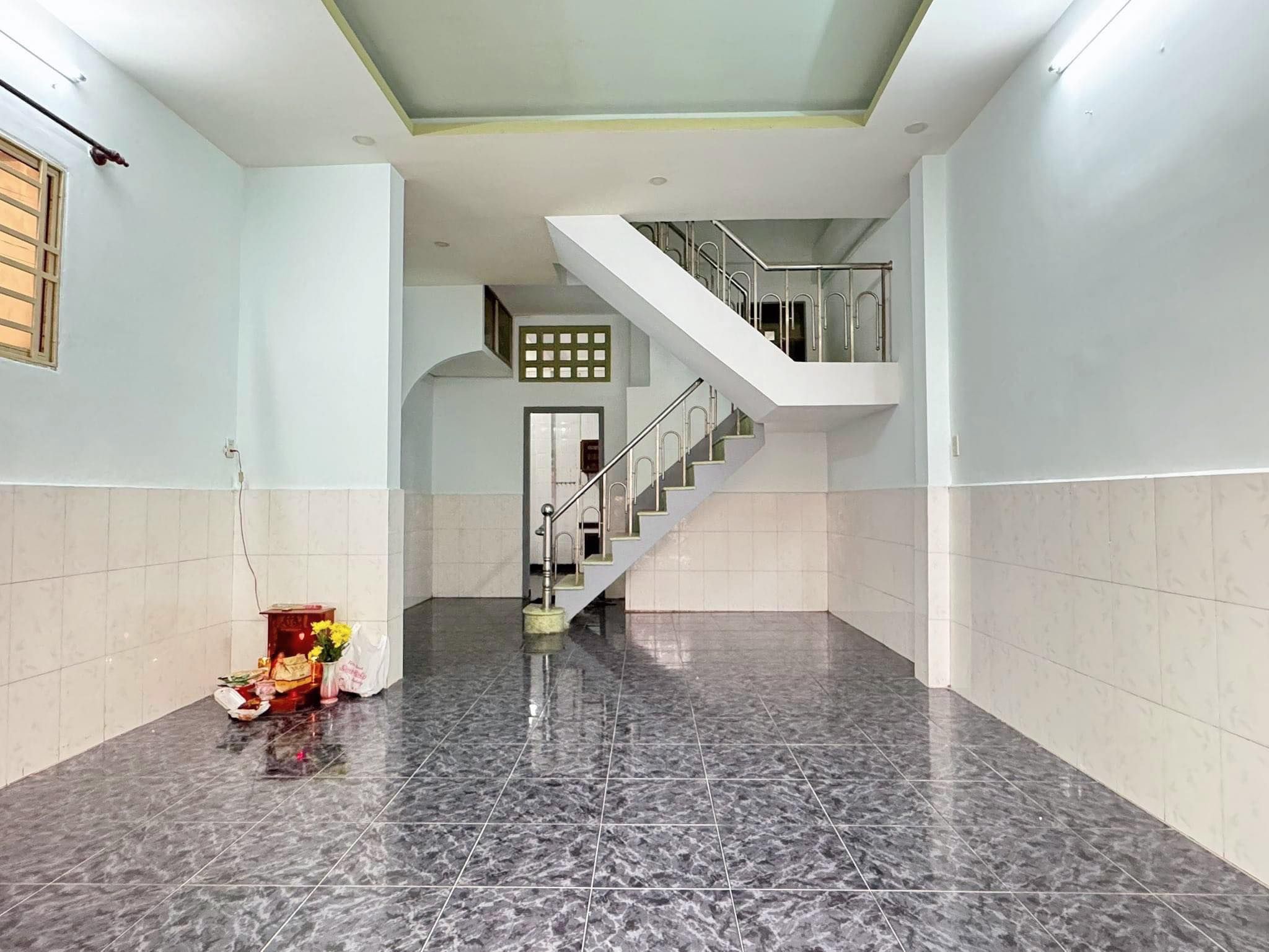 Bán nhà shr-hxh 54m2-3tang Dương Văn Dương , kế Aeon Tân Phú , 4 tỷ nhỉnh 0932030061