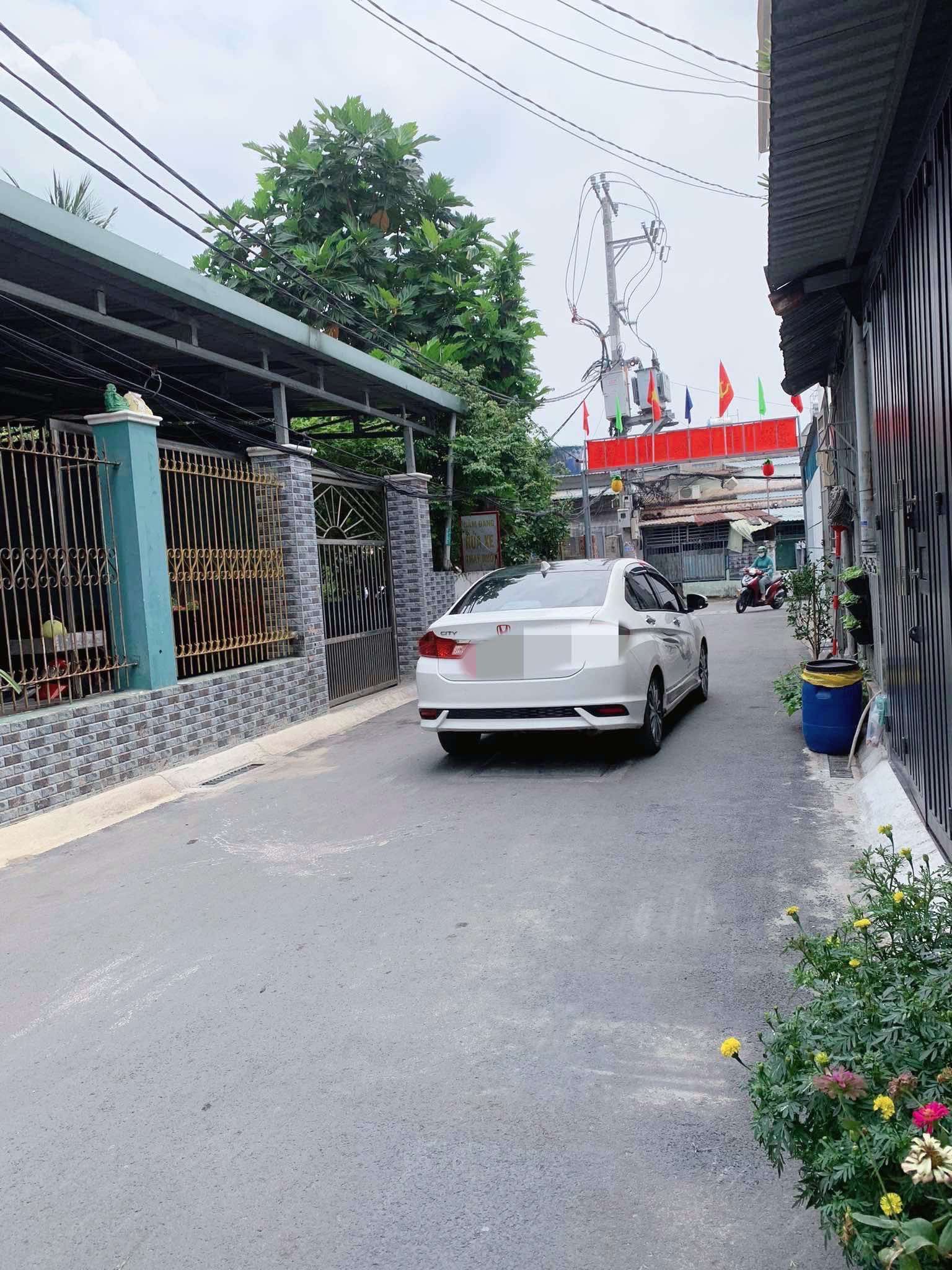 Nhà lô góc 46m2-2tang Tân Thới Hiệp 21 QUẬN 12 , oto ngủ nhà , 5 tỷ nhỉnh 0932030061