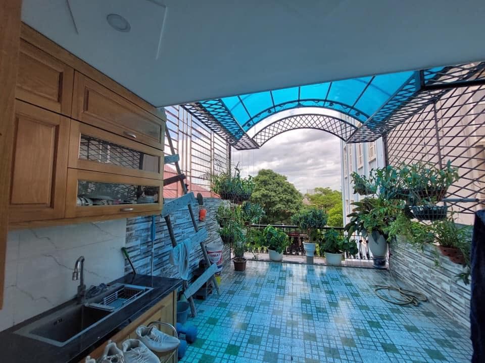 XALA , HÀ ĐÔNG CÁCH PHỐ 30M OTO VÀO NHÀ DTSD 160M2 GIÁ 4,55TỶ