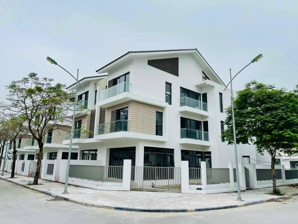 Biệt thự Hà Đông nhỉnh 50tr/1m2 đất. Nhận nhà tháng 11/2021. Pháp lý rõ ràng, nhận sổ đỏ ngay.