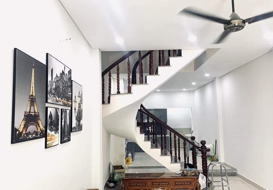 KHU PHÂN LÔ HẺM XE TẢI LÀM VĂN PHÒNG CTY HAY Ở ĐỀU TUYỆT VỜI ĐC Đặng Thùy Trâm P13 Bình Thạnh