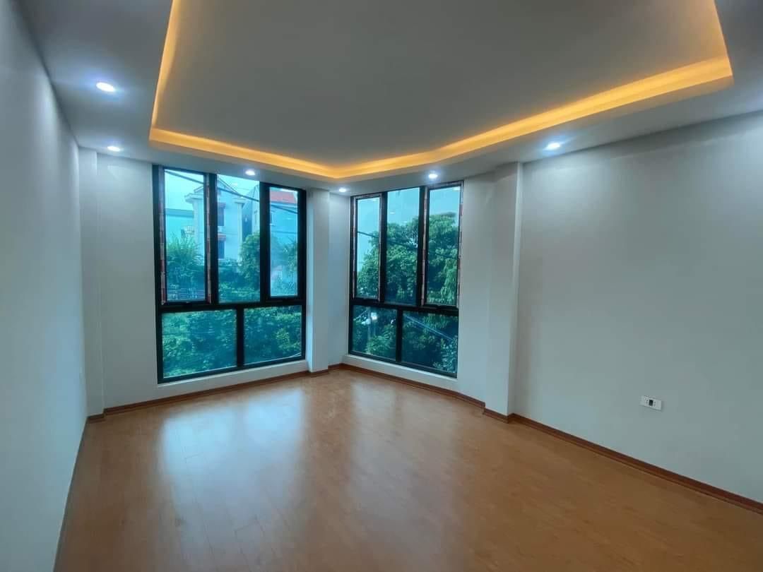 Bán căn lô góc 3 thoáng gần KĐT Hinode Royal Park Ngõ thông 15m ra ô tô tránh.