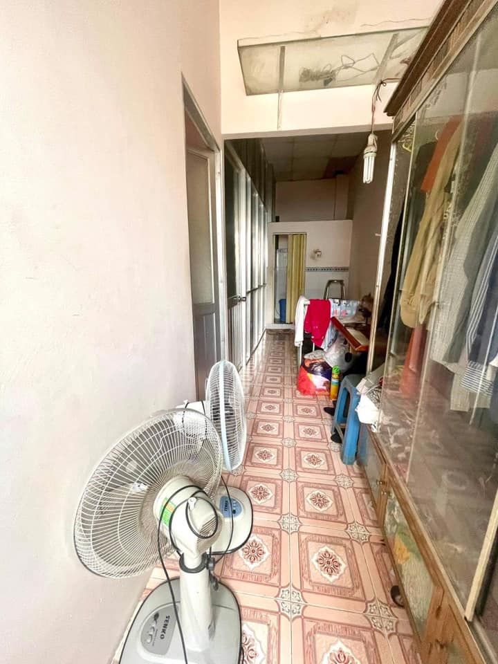 Bán nhà Đông Hồ 29m2 2 lầu ngang 3m8 dài 7m5 2tỷ5 Phường 4 Quận 8
