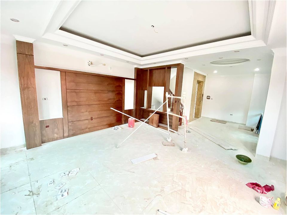 Bán nhà Cầu Giấy 45m2 7 tầng mặt tiền 4,8m Nhà vip nhất khu Đang trong quá trình hoàn thiện