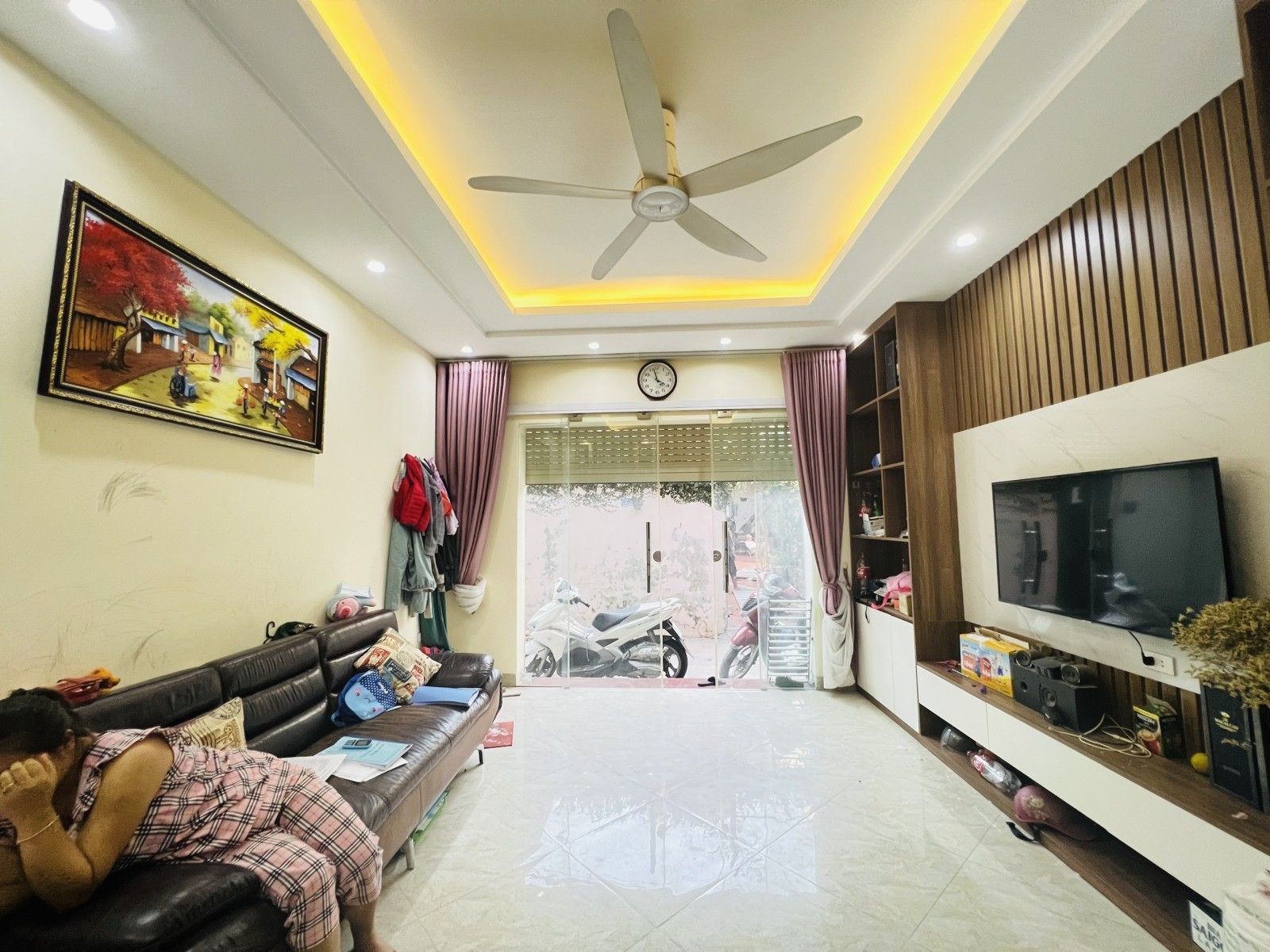 MẶT NGÕ KINH DOANH Ô TÔ THÔNG SỐ VÀNG - NHÀ ĐẸP BAY BAY Thanh Lân