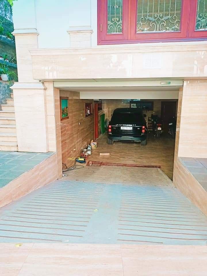BÁN BIỆT THỰ SANG TRỌNG 150M2, 5 TẦNG, MT 10M2 - ĐẲNG CẤP - HIẾM - LÕI HAI BÀ TRƯNG - HẠ TẦNG 4.0