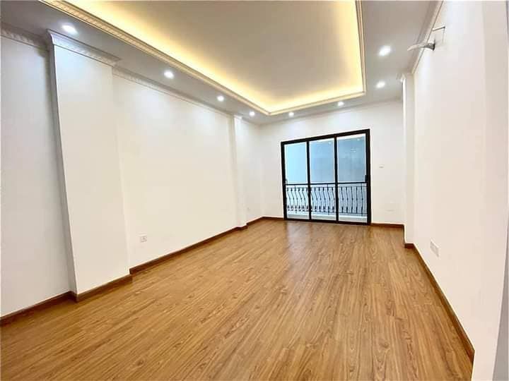 NHÀ MỚI - 20M RA HỒ TÂY - 20M RA PHỐ - VỊ TRÍ VÀNG - CỰC KÌ HIẾM Diện tích 45m2, nhà mới xây 5 tầng
