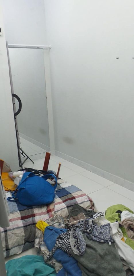 bán nhà p4Q8 phạm thế hiển DT 5×7 một trệt một Lầu. 2 phòng2wc Sổ hồng riêng