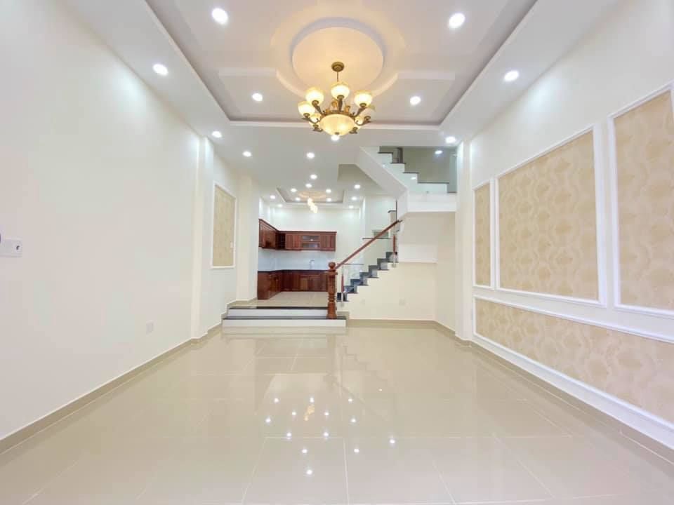Nhà Lãnh Binh Thăng, Quận 11 Nhà 1 Trệt 2 Lầu, 4PN, WC, nhà mới 99% Đường số 3