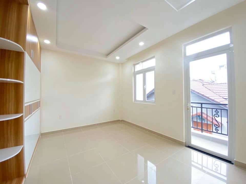 Nhà Lãnh Binh Thăng, Quận 11 Nhà 1 Trệt 2 Lầu, 4PN, WC, nhà mới 99% Đường số 3