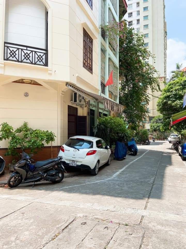 CẦN BÁN NHANH NHÀ PHÂN LÔ CÁN BỘ PHỐ NGỌC KHÁNH HAI MẶT NGÕ TRƯỚC SAU CHỦ ĐỂ LẠI TOÀN BỘ NỘI THẤT