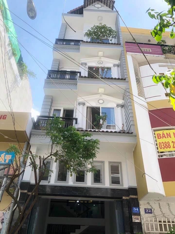 Bán Nhà mặt tiền đường số 3 ngay chợ tân Mỹ quận 7. DT: 4 x 15m, giá 11.2 tỷ, đường 8m.