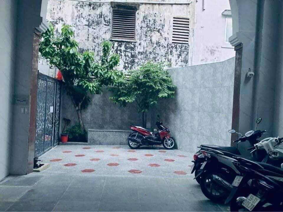 Bán nhà võ thị sau quận 3,Diện tích sữ dụng 600m2 28tỷ miễn trung gian!! Nhà kinh doanh.6 lầu