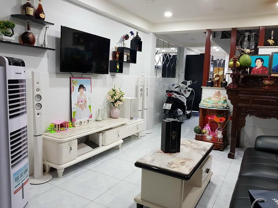 nhà bán phường 7Q8 pham thế hiển dt 3.5×12 một trệt 2 lầu 4 phòng 3 tole..shr hoàn công đầy đủ