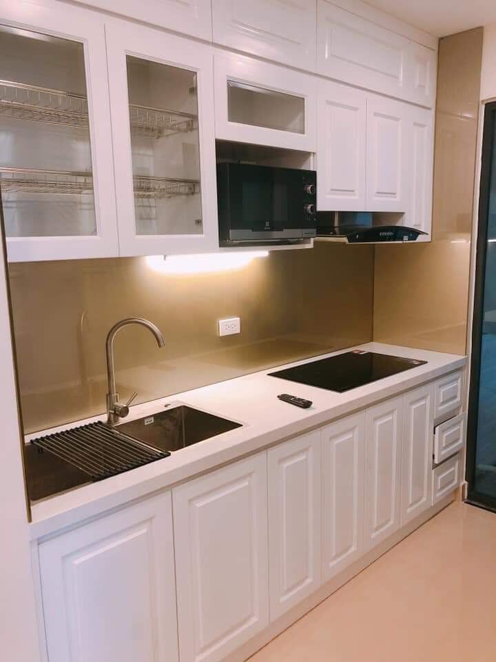 GOLMARK EM LẠI RA CĂN HỘ cho thuê tiểu học 2 phòng ngủ 2 vệ sinh 1 khách full đồ
