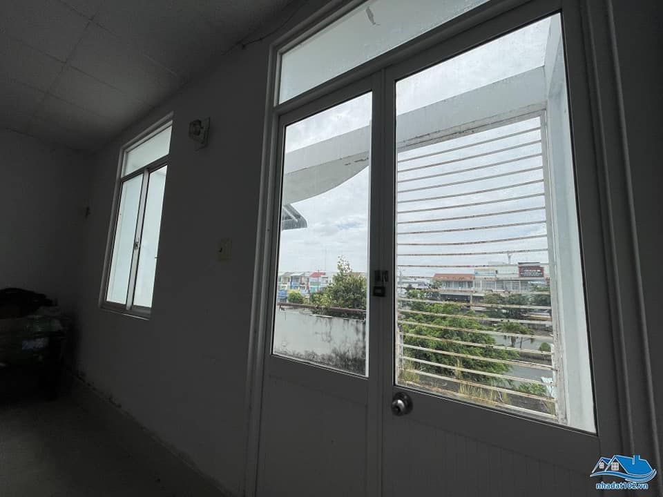 Bán nhà L7 Trần Quang Khải, phường An Hoà, Tp Rạch Giá, Tỉnh Kiên Giang Nhà 1 trệt 2 lầu