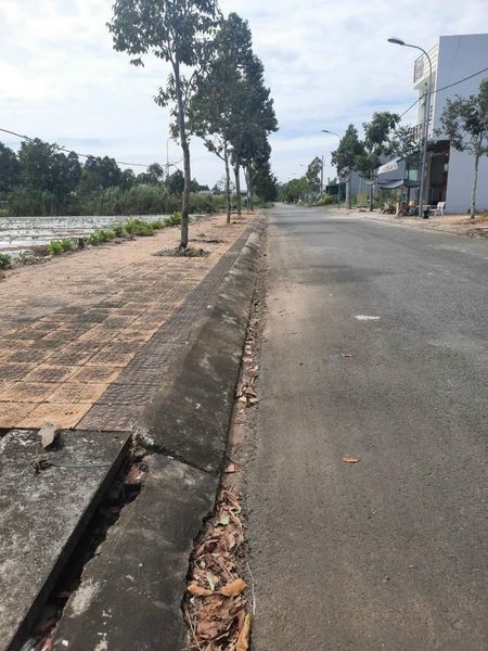 BÁN NỀN DIỆN TÍCH RỘNG TẠI KDC PHƯỜNG 5, VỊ THANH, HG Ngay trung tâm hành chính tỉnh Hậu Giang