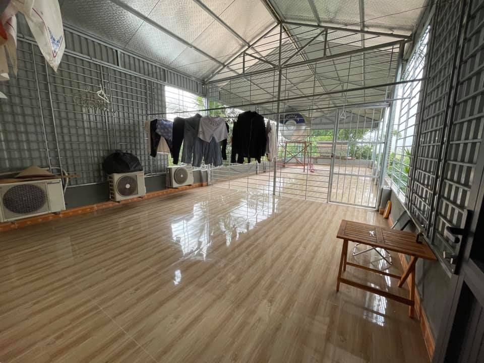 Gia đình chuyển về thủ đô nên có nhu cầu bán nhà đất tại phố 1, phường thanh trường, đường rộng 7m