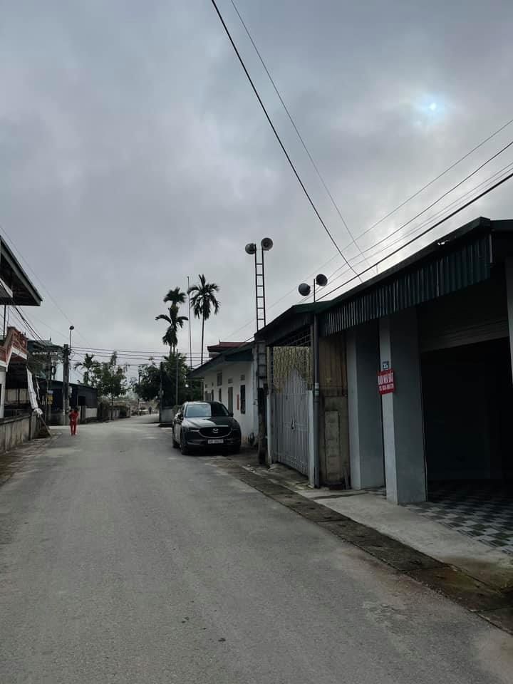 Gia đình chuyển về thủ đô nên có nhu cầu bán nhà đất tại phố 1, phường thanh trường, đường rộng 7m