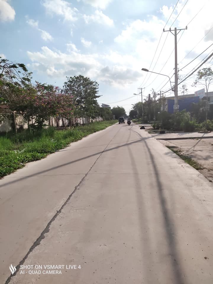 Bán nhà đường Trần Quang Diệu, P9. TP. Cà Mau DT 4,5 x 23, sân trong nhà 5m, lộ 8m, 2p ngủ, 1WC