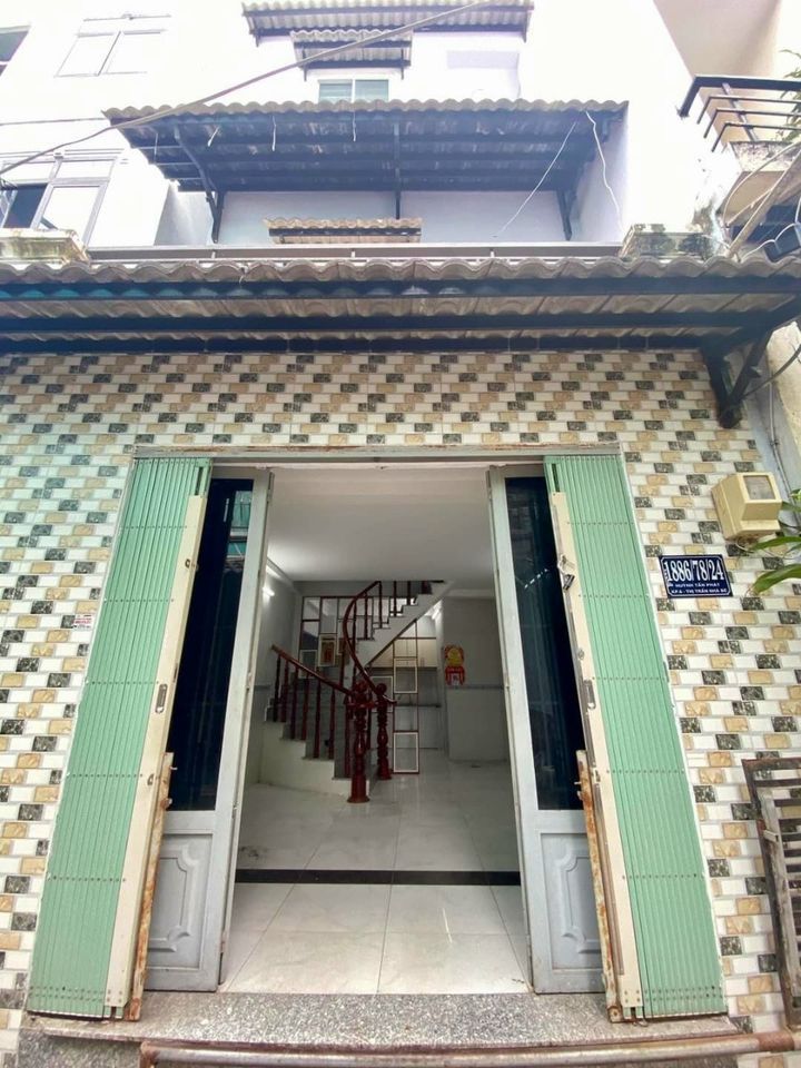 Bán nhà Nhà Bè SHR xe hơi đậu trước cửa hẻm 1886 Huỳnh Tấn Phát thị trấn Nhà Bè DT 4.35m*7.5m