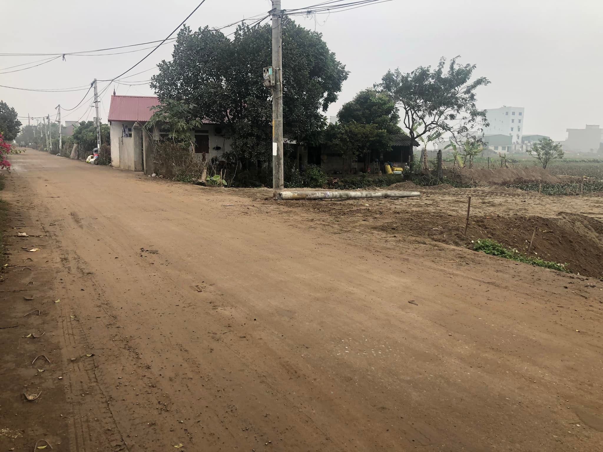 Đón đầu mọi dự án lớn nhỏ đẳng cấp nhất phú xuyên, vị trí trung tâm của sự phát triển 180m đường 7m