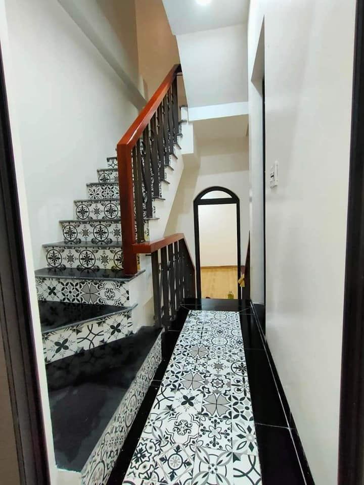 Nhà 3 tầng trong ngõ đường BÁI gần hồ TRUYỀN THỐNG Diện tích 43m Hướng Tây Bắc Giá 1tỷ 280 triệu