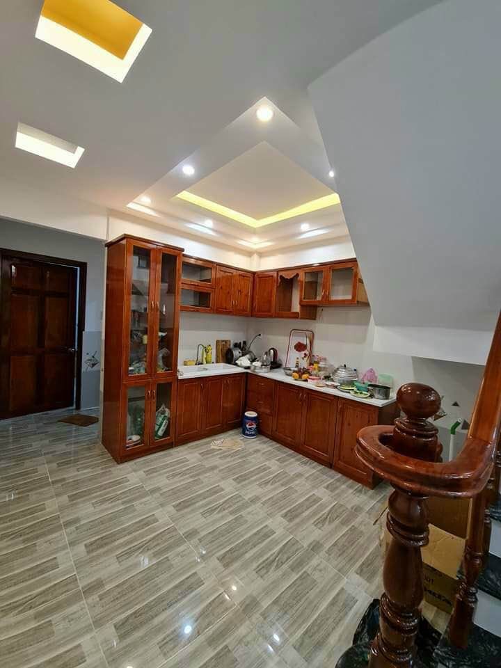Bán căn nhà Mỹ Long mới cât đẹp giá mềm cho khách thiện chí trong TếtHẻm Thoại Ngọc Hầu, đường 4m