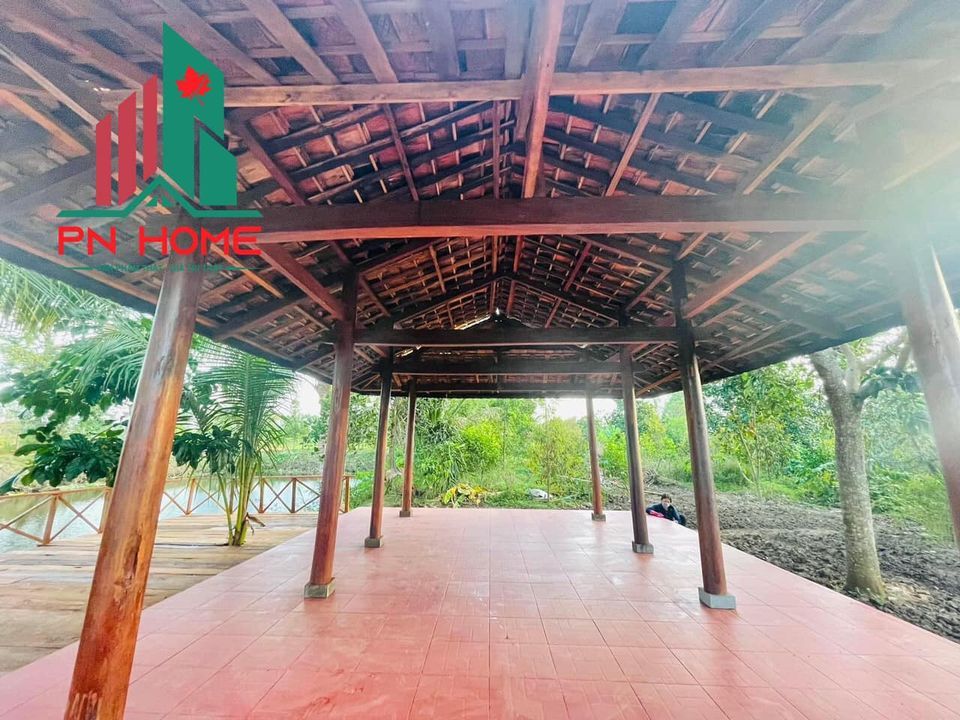 Siêu View nhà vườn nghĩ dưỡng - nằm ngay trung tâm thị trấn Ea Pok huyện Cư Mgar, cách BMT 10km