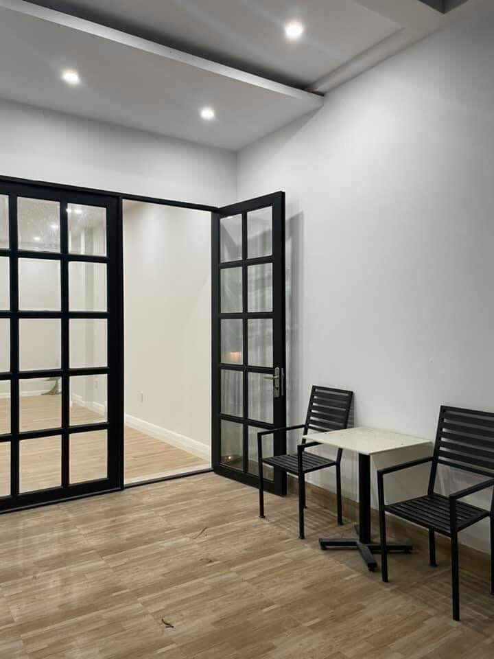 Bán GẤP căn nhà đẹp 1 trệt 1 lầu lá đổ kiên cố thuộc đường Trường Chinh, Xẻo Trôm, p. Mỹ Phước