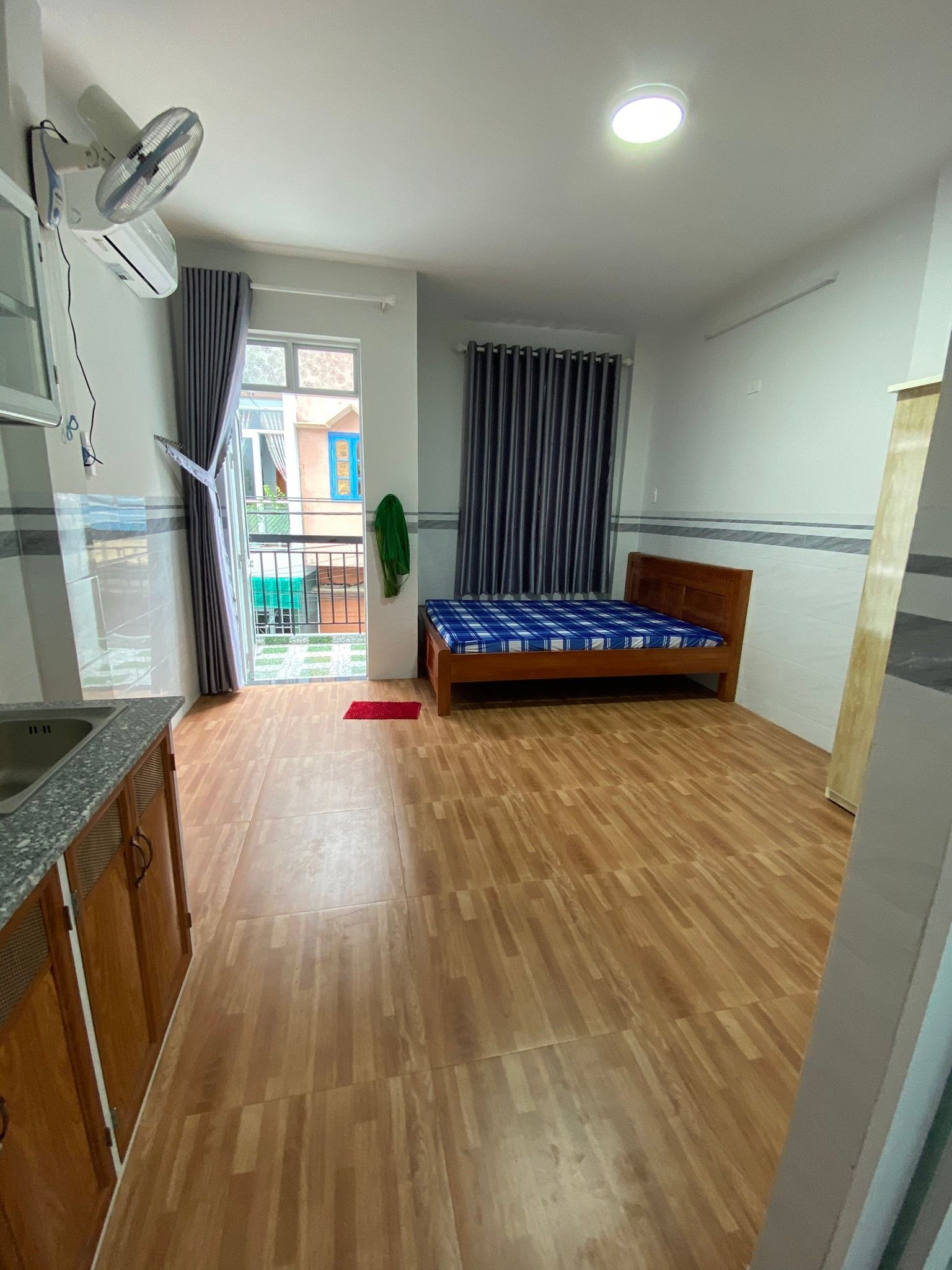 Chỉ cần 2 tỷ nhà đường ô tô 7 phòng, thiết kế theo kiểu home stay Phường vip nguyễn văn cừ