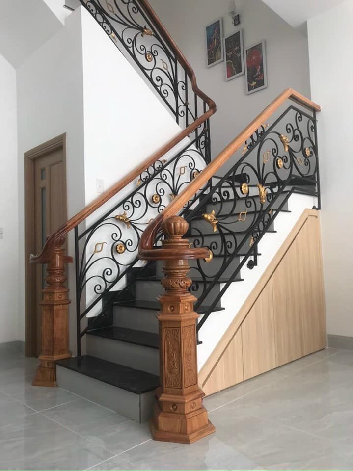Bán nhà mặt tiền Nguyễn thị Minh Khai mới xây kế bên cổng chợ Bình Điềm và trường TH Phú Hoà 2