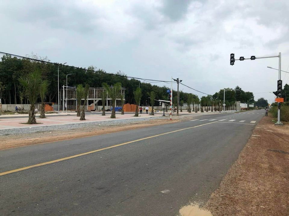 Bán đất trung tâm hành chính Bàu Bàng mặt tiền quốc lộ 13 gần trượng học, chợ, trung tâm hành chính
