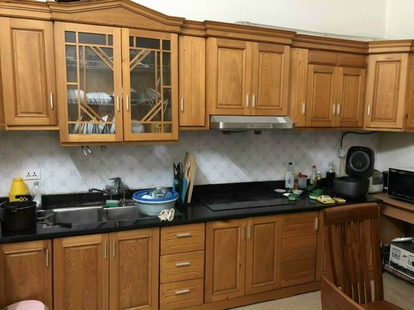 CC cần bán gấp căn nhà 3 tầng 102 m2 đường trước nhà rộng 4m vuông vắn phường Thanh Bình Tphd