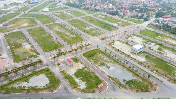 Bình lục chính chủ mình còn 1 lô Duy nhất giá 11xx Ko cột diện hố ga Mặt 6 Dien Tích 108m2