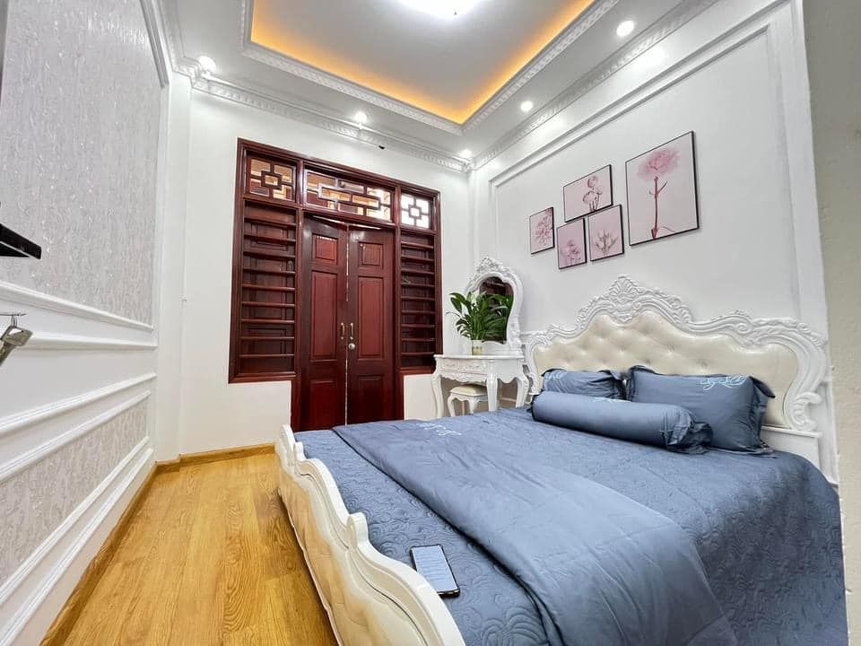 Nhà đẹp đón Tết Đào,Quất sẵn sàng Nhà mình trung tâm quận Hoàng Mai-cách mặt đường chính 15m