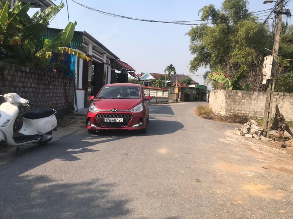 Cần tiền bán nhanh lô đất xóm 5 nghi trung vs đường nhựa 2 mặt tiền, cách trường tiểu học 300m