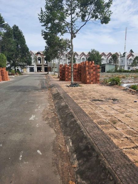 BÁN NỀN DIỆN TÍCH RỘNG TẠI KDC PHƯỜNG 5, VỊ THANH, HG Ngay trung tâm hành chính tỉnh Hậu Giang