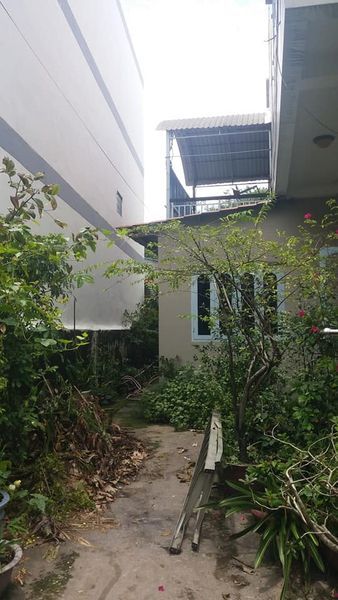 BÁN NHÀ QUẬN 2 Diện tích nhà & đất 308,4m2 Bao gồm 1 trệt 3 tầng gồm 6 phòng ngủ, 1 nhà để xe