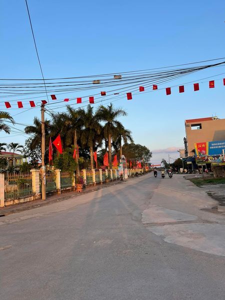ĐẤT TRỤC ĐƯỜNG LIÊN XÃ CẨM ĐOÀI CẨM GIÀNG HD DT 90M MẶT 4.5M HƯỚNG TÂY TÀI LỘC ĐƯỜNG 7M