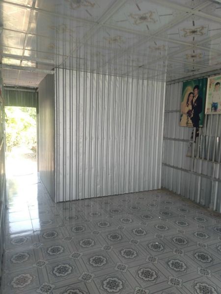 Bán Miếng Đất Tặng Nhà Tiền Chế DT: 6x21 Bao Giấy Tờ Từ A-Z Giá 300 Triệu Thương Lượng Tân Bình
