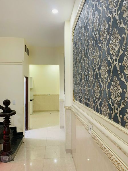 Bán GAP nhà SỔ HỒNG RIÊNG Hoàn công đầy đủ HẺM XE HƠI THỊ TRẤN NHÀ BÈ KDC Sài Gòn Mới