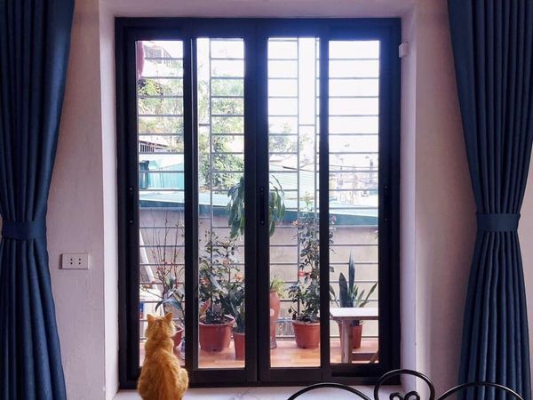 Em chính chủ cần bán căn hộ tầng 2 mặt đường Minh Khai HBT DT sổ đỏ 45,5m, DTSD thực tế 65m